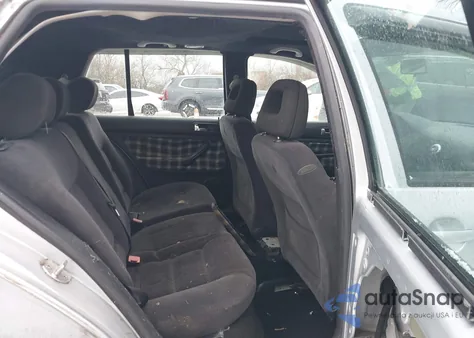 2001 Volkswagen Golf Gls/Gls 1.8L Turbo z USA, uszkodzony, nr VIN 9BWGD61J814030361